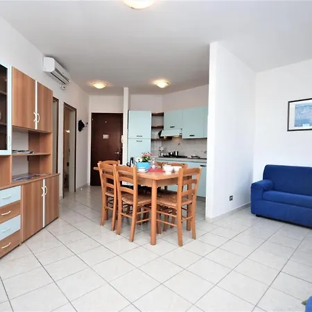 Residenza Bianco Nero Lignano Sabbiadoro